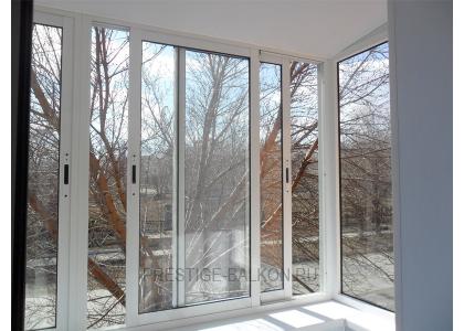 Раздвижное остекление в квартире в Королеве