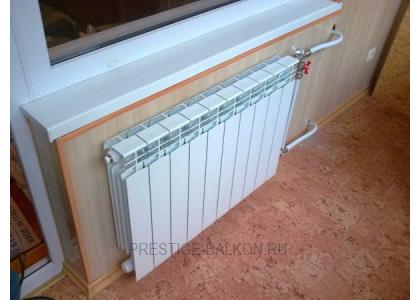 Теплое остекление балкона пластиковыми окнами и установкой масляного обогревателя в Королеве