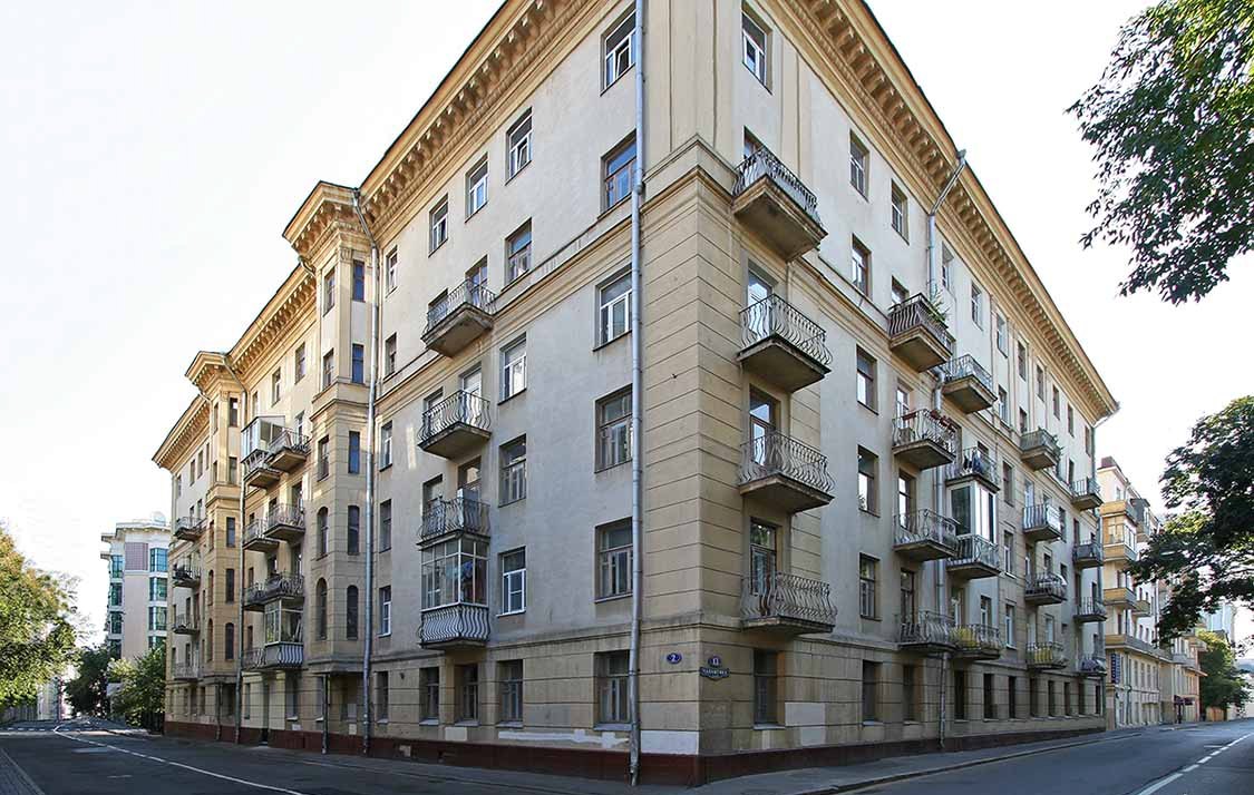 Дома серии Сталинка