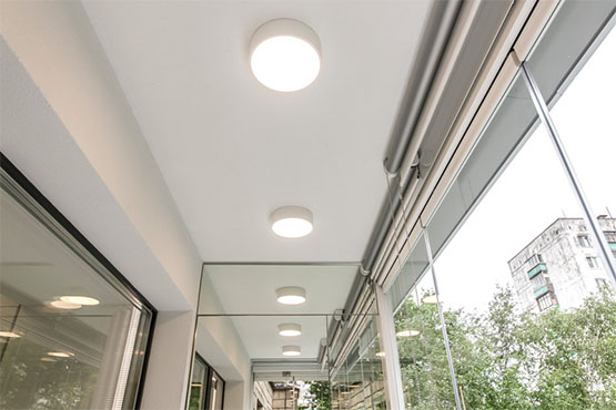 Потолочное освещение балкона в Королеве